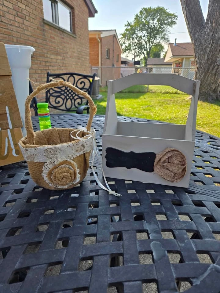 Wedding Signs & Flower Girl Baskets - photo 5