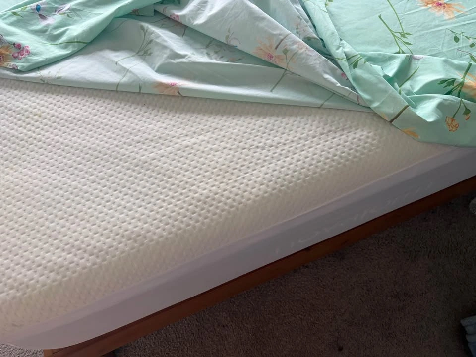 2 Queen Bed Frames + Novaform Mattresses - photo 2