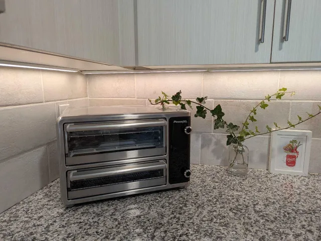 Air Fryer Oven-Never used - Make me an offer image indicator(2)