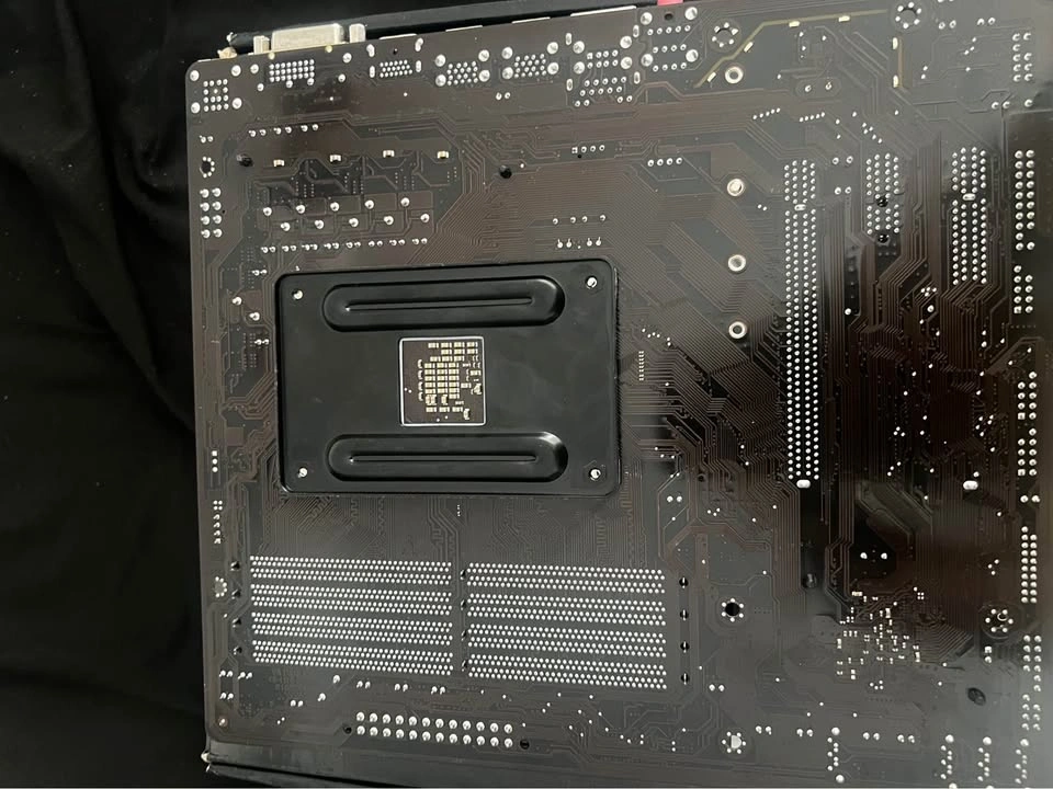 Gigabyte B450M DS3H V2 Motherboard - photo 2