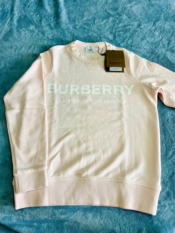 Burberry Crewneck - Extra Small, Light Pink