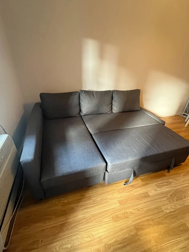 IKEA FRIHETEN Couch – Dark Gray - photo 4