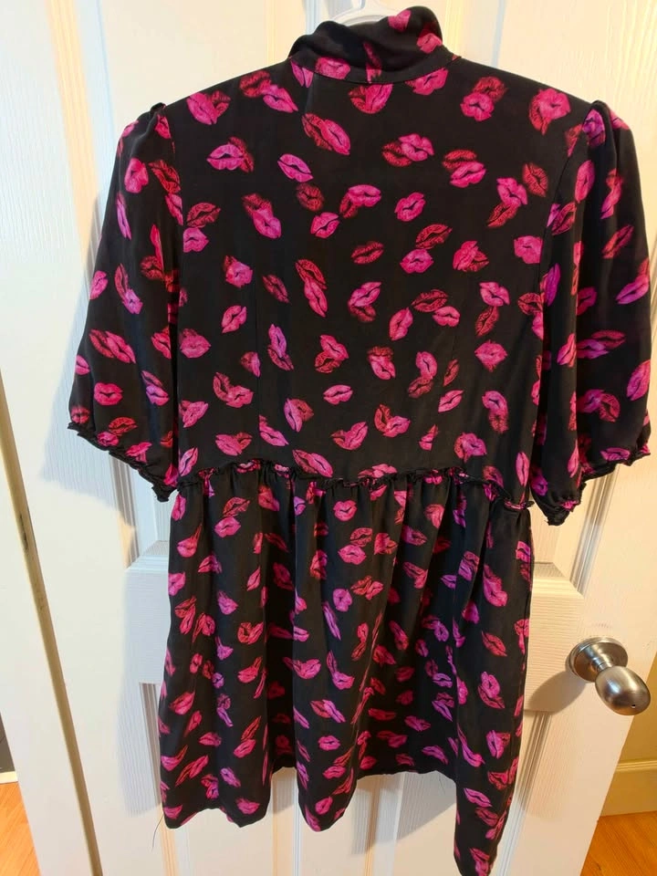 Women's Dress - photo 3