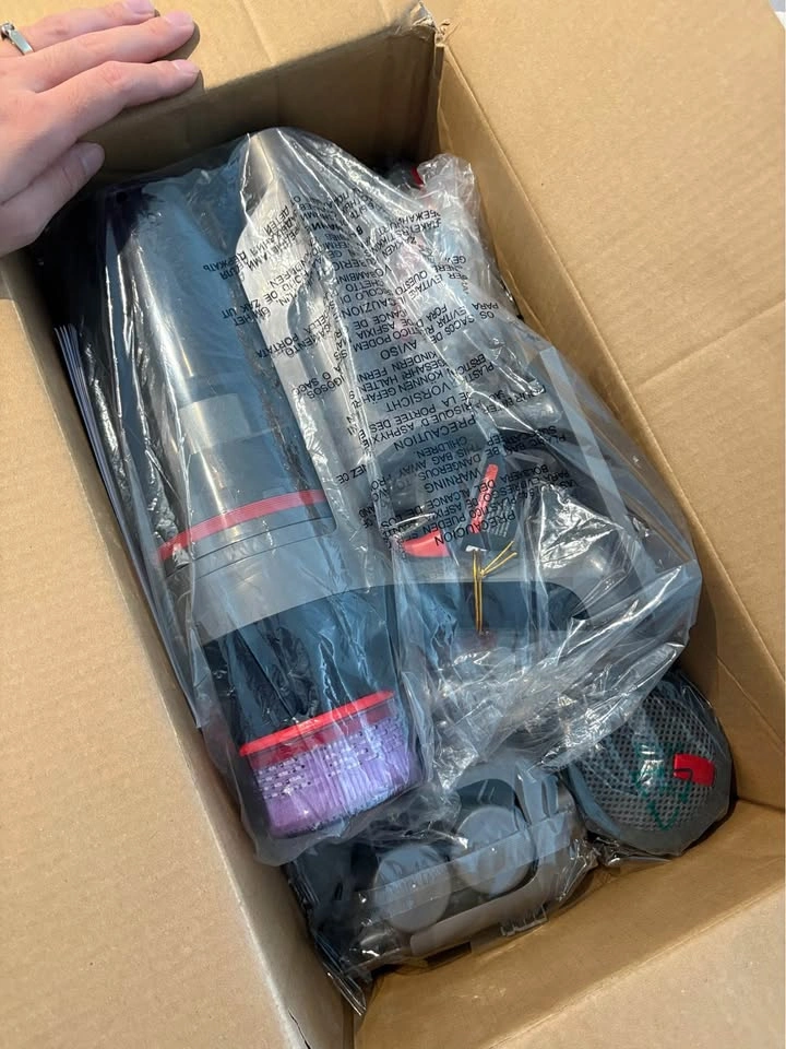 Cordless Vacuum Cleaner TV106S - Brand New - photo 2