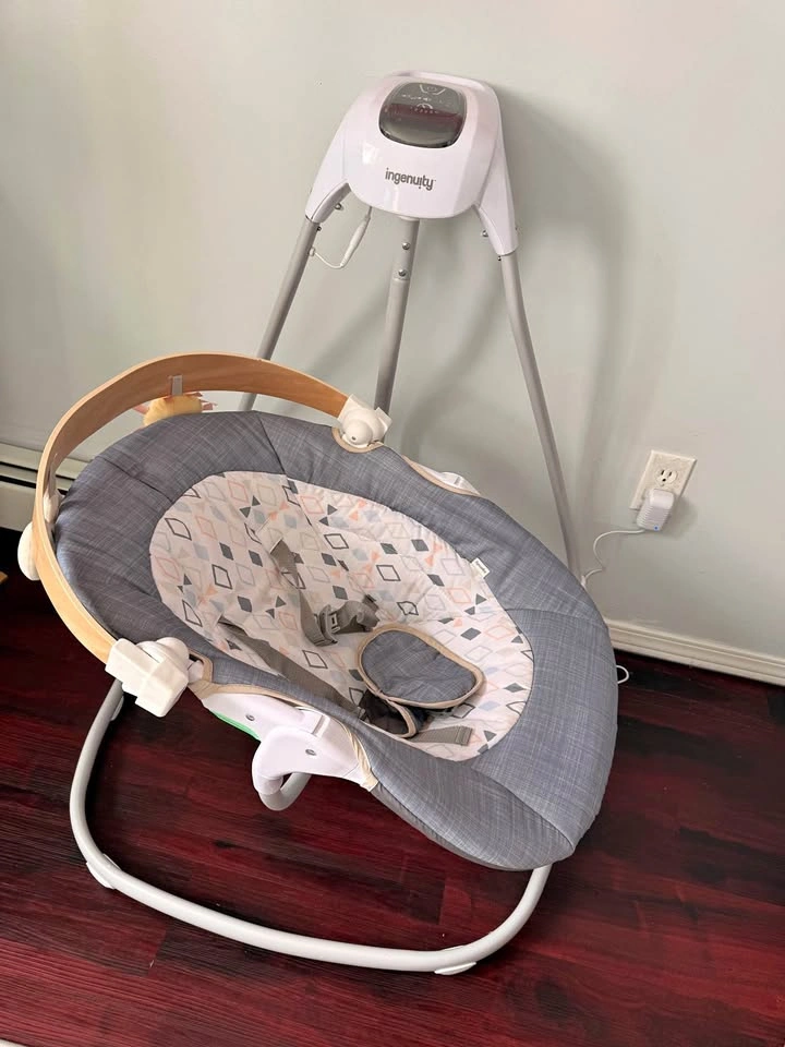 Baby swing