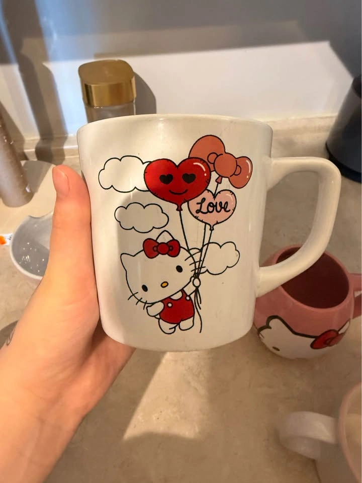 HELLO KITTY DISHES - photo 2