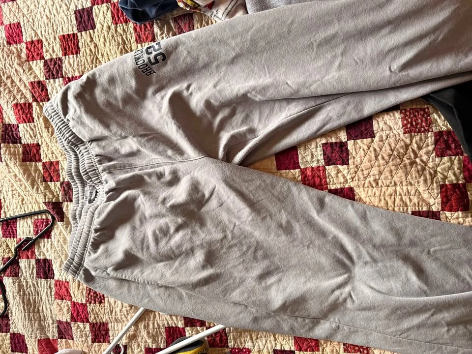 XL Sweats