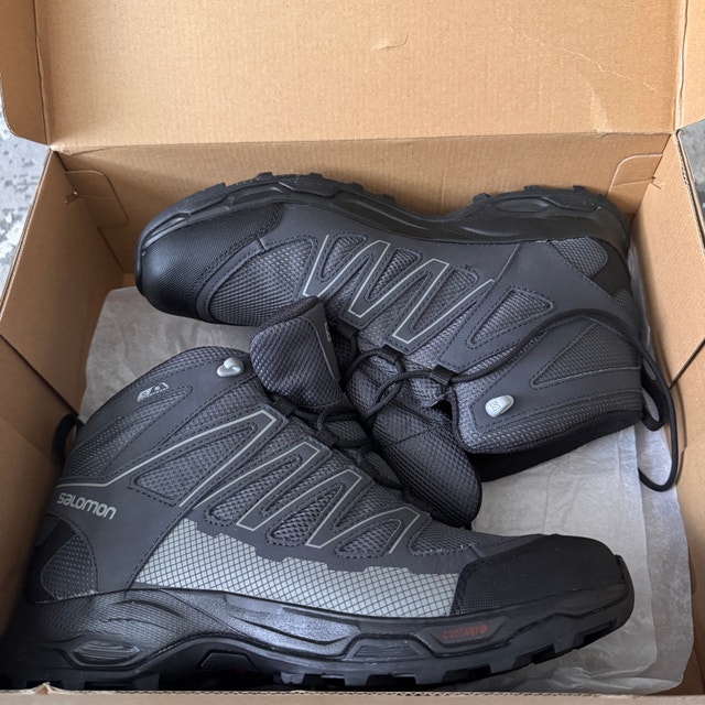Salomon Pathfinder Mid CSWP Hiking Boots - Men's Size 10