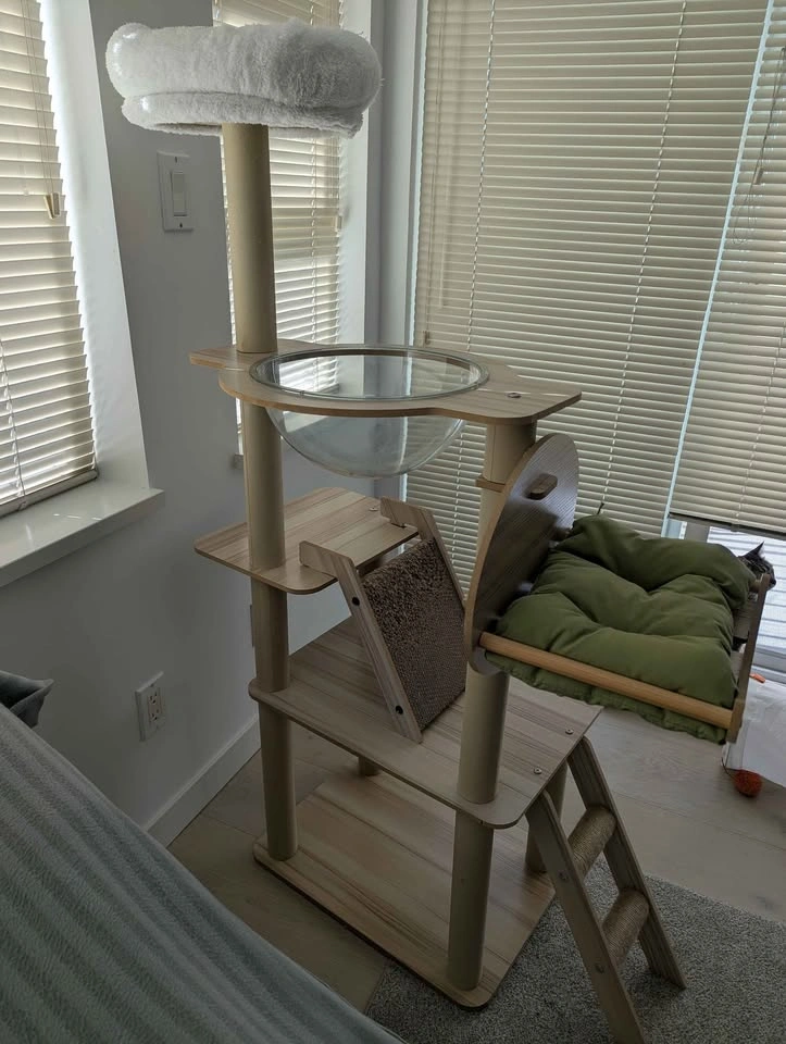 Tan wood cat tree - photo 3