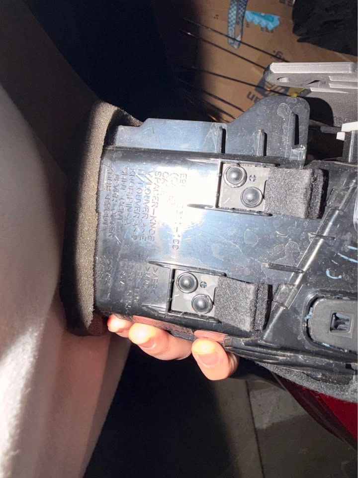 2017 Nissan Maxima Driver Air Vent - photo 2