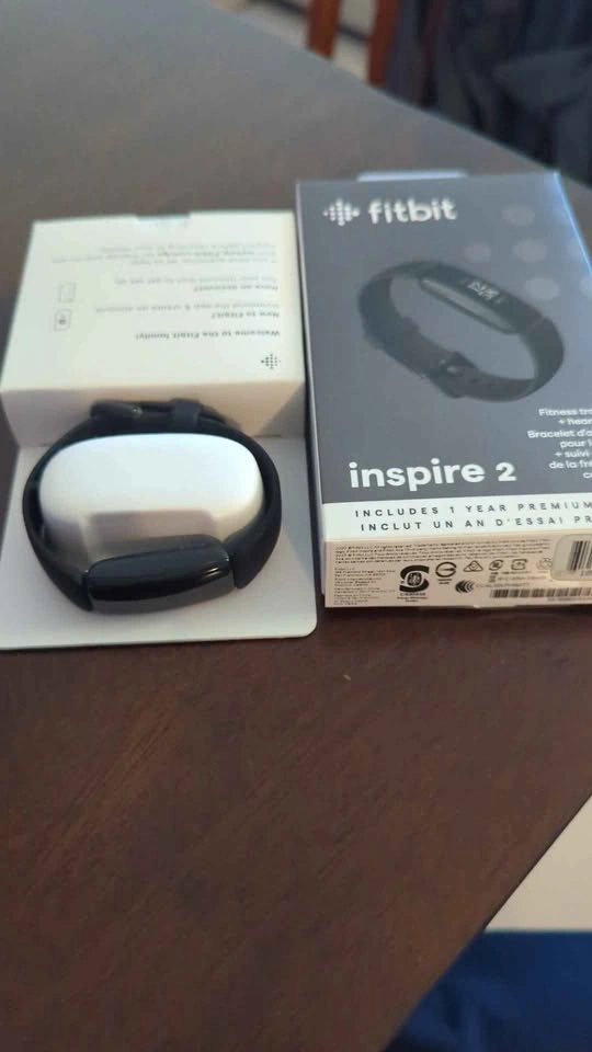 Like new Fitbit - photo 2