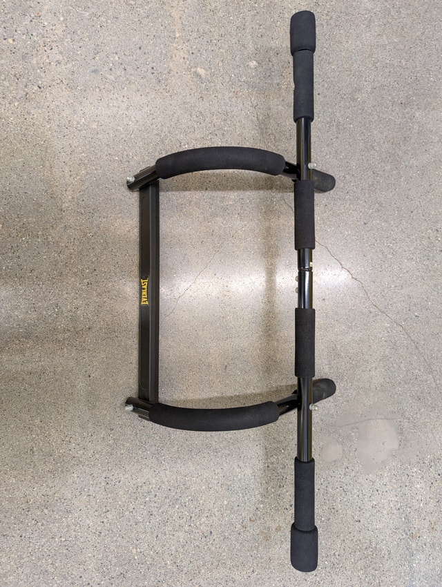 Door frame chin up bar - photo 2