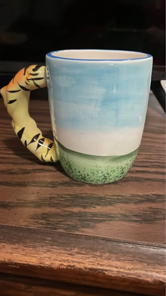 Cute Hand-Painted Tiger Mug with 3D Tiger Handle - photo 3