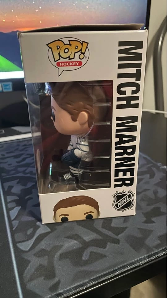 Funko Pop! Hockey Vinyl Figure Mitch Marner - photo 2