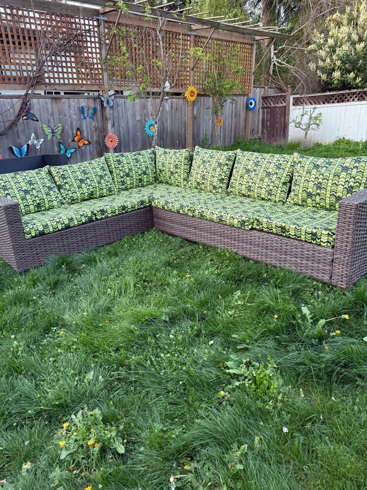Patio Furniture Set - 6 Seater - photo 5
