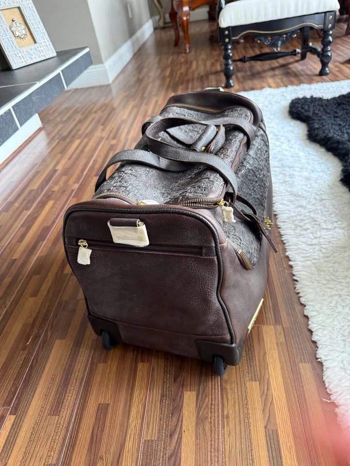 Dussault/ Gene Simmons Leather Duffle Bag - Limited Edition - photo 2