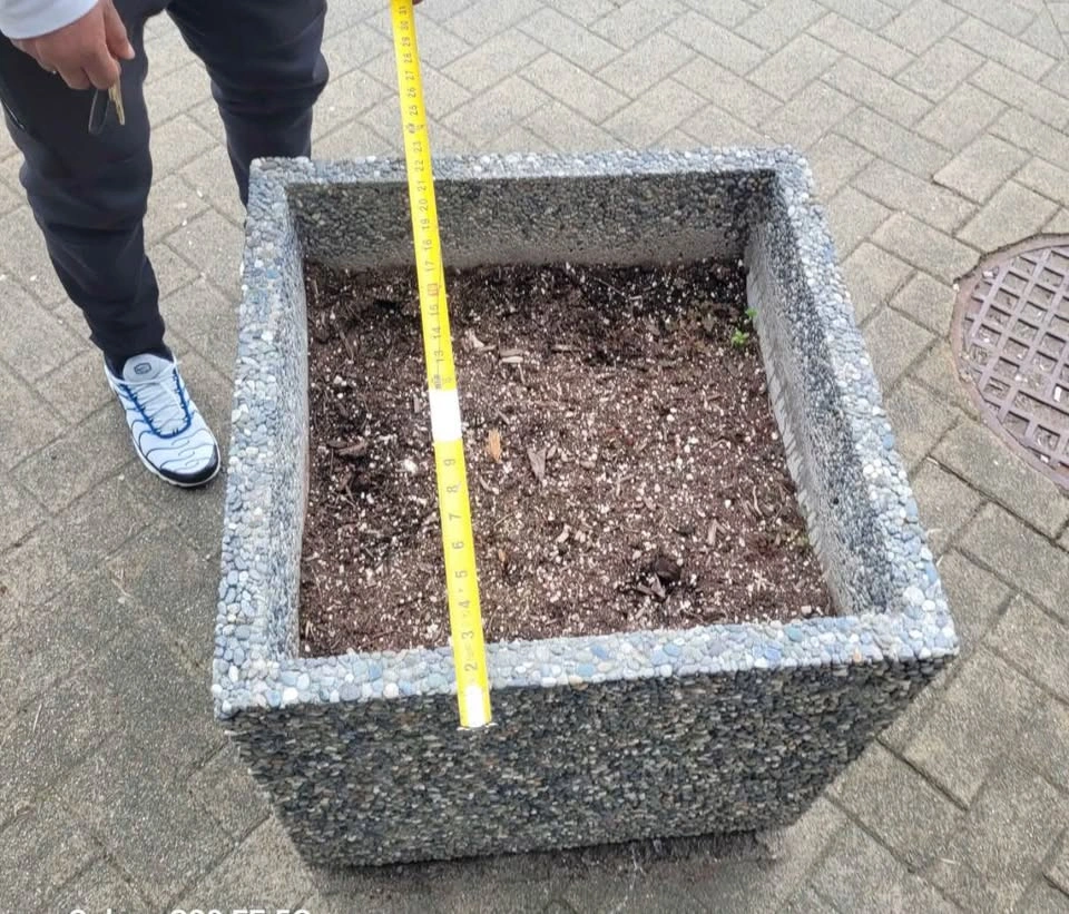 Huge Concrete Planters/ Pots - photo 3