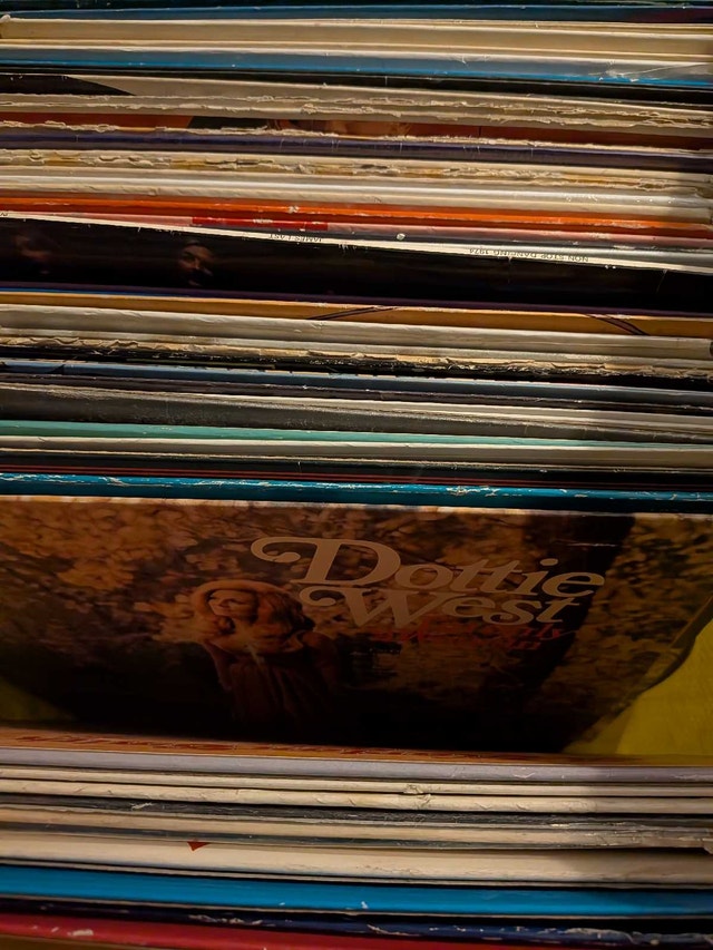 58 Old Country, Jazz, Disco Vinyl Records - photo 2