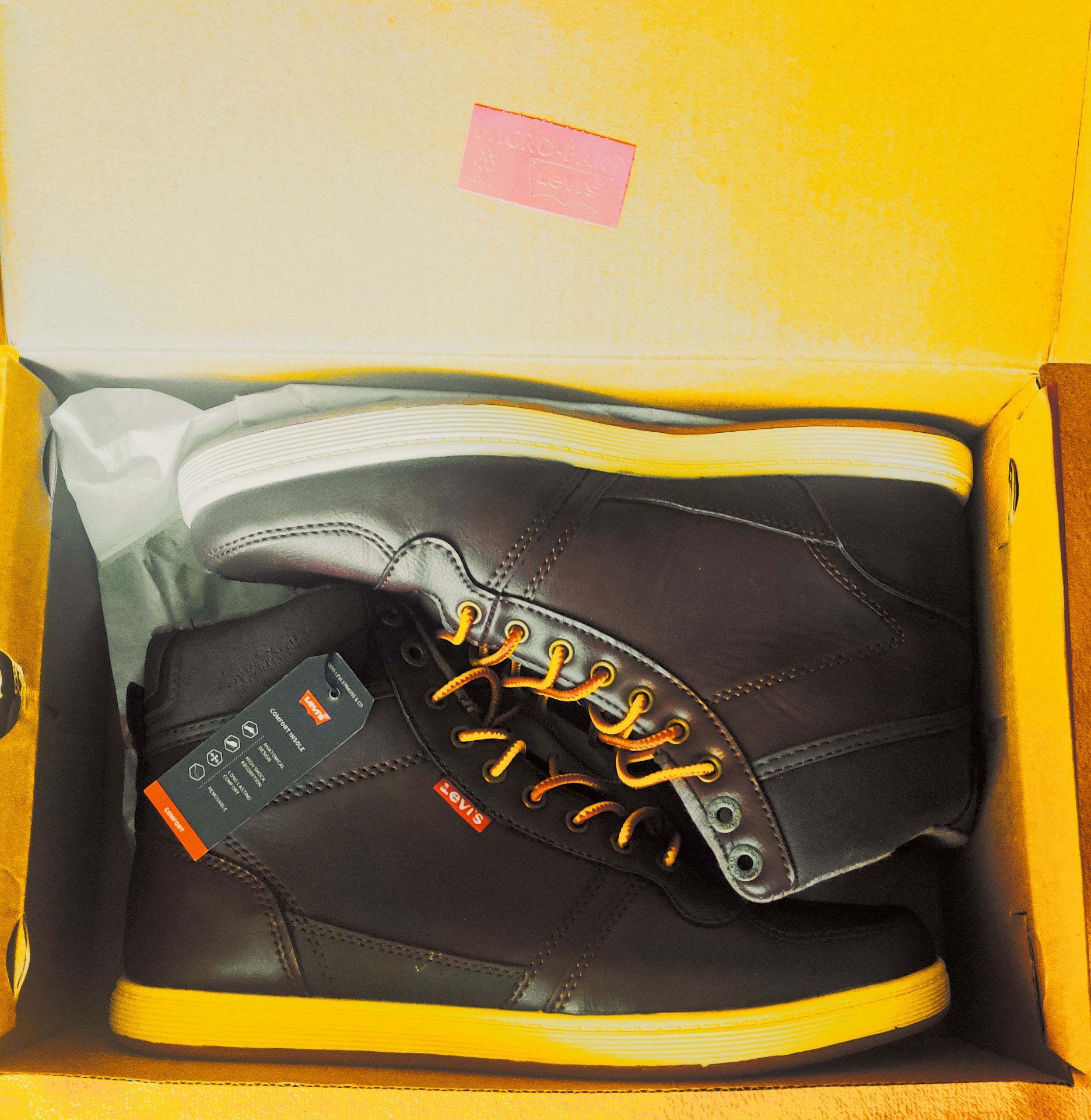 Levi’s High Top Sneakers Black and Brown with Yellow Laces 👟🔥✨