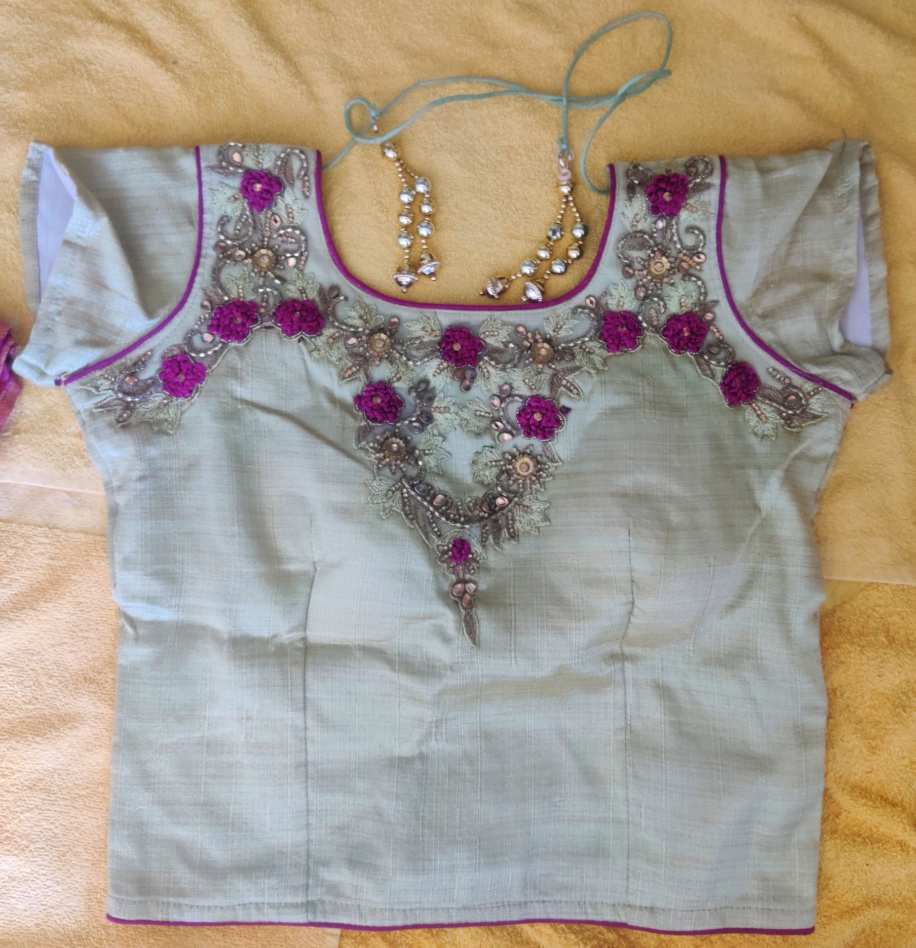 Elegant Pastel Green & Maroon Lehenga Choli Set - photo 2