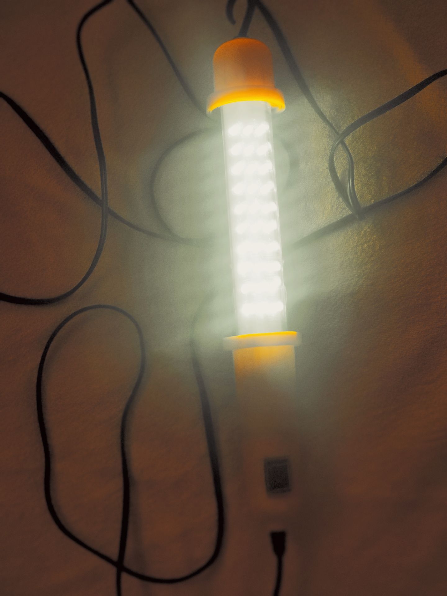 LED Portable Work Light / Inspection Light with Long Cord - photo 2