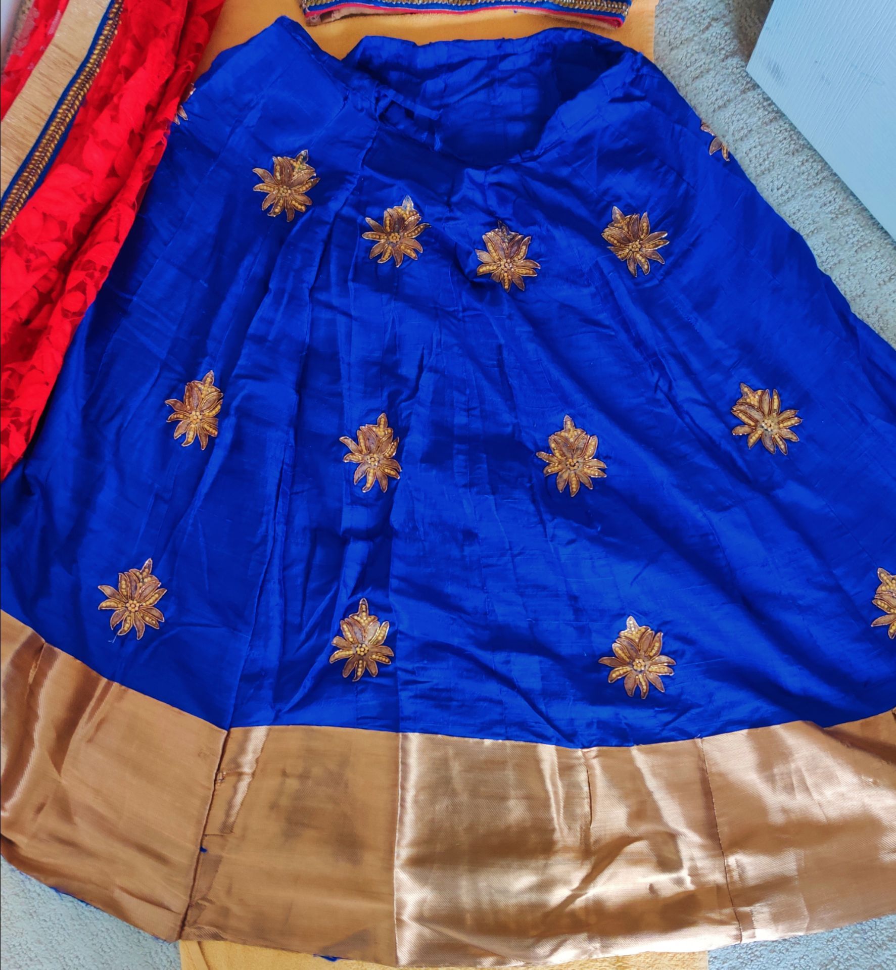 Royal Blue Lehenga Choli Set w/ Red Dupatta - Like New - photo 4