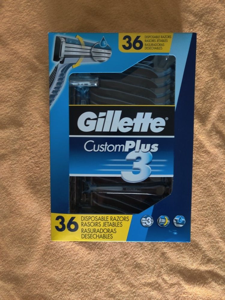 Gillette Custom Plus 3 Razors - Brand New (36 Pack)