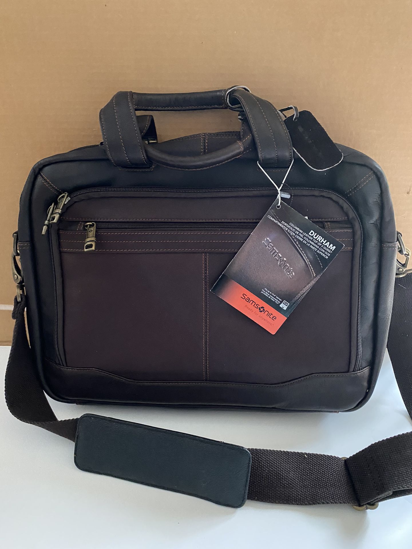 Samsonite Durham Leather Laptop Briefcase/Crossbody Bag
