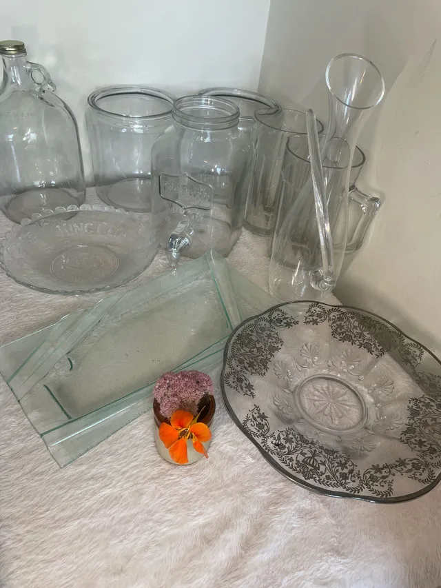 Vintage Glass Ware Serving Collection thumbnail