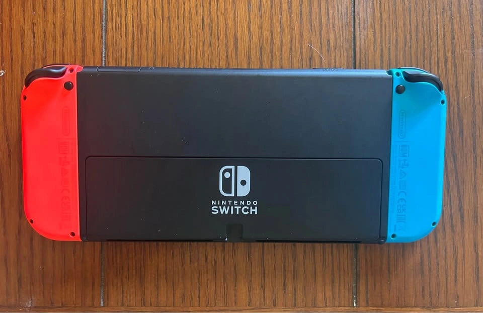 Nintendo Switch OLED + 2 Games - photo 3