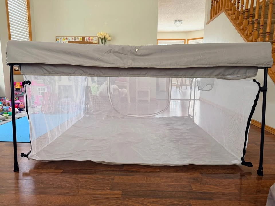 [Almost Brand New] Foldable Baby Playpen With Mat (Grey-Square, - photo 4