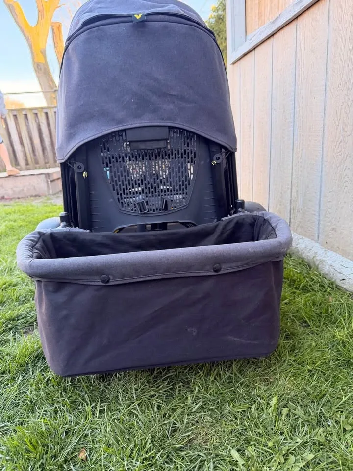 VEER ALL TERRAIN CRUISER WITH 2 canopy & storage basket - photo 4
