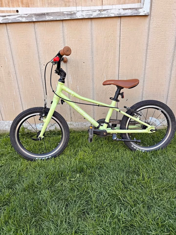 LOUIS GARNEAU LG3 16 inch kids bike