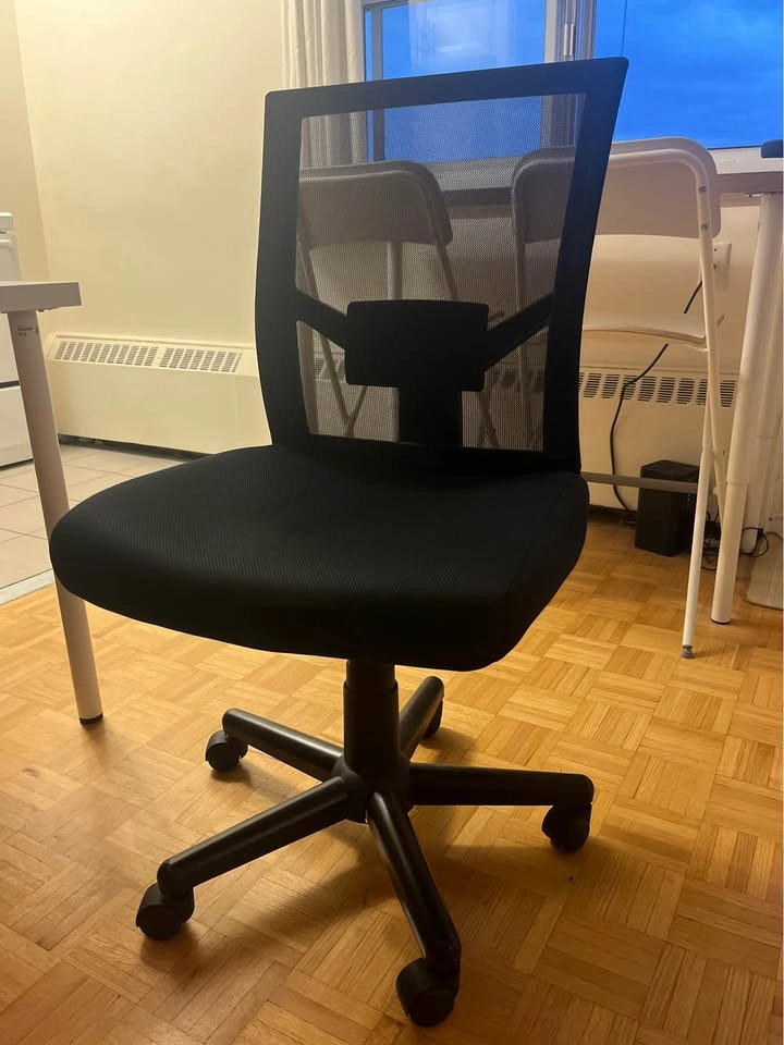 IKEA Desk Chair - photo 2