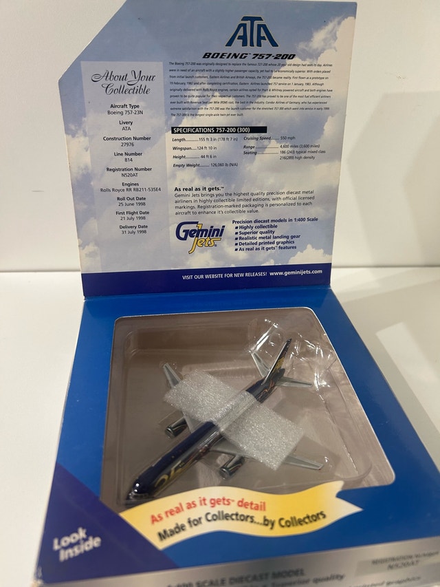 2 Gemini Jets Boeing Die cast Models: 757-200 ATA, 737-800 China - photo 4