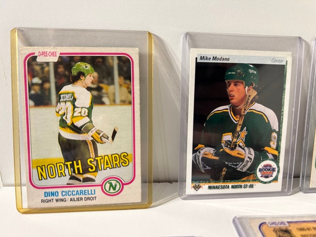 Vintage 80's Hockey Cards - Rookies, Stars - photo 2