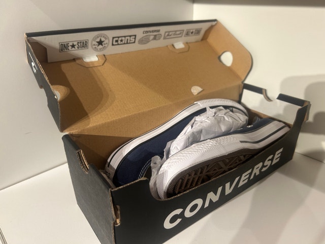Converse Low Cut Navy/ Youth SZ 3/ New in box - photo 2