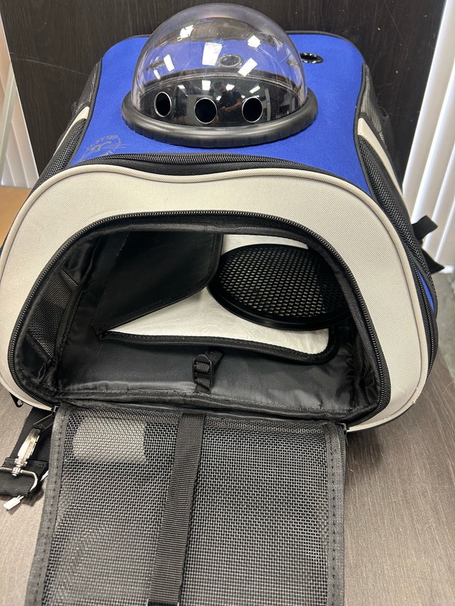 New Travel Cat Backpack with Bubble Window - photo 4