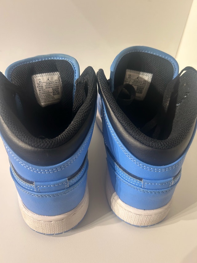 Nike Air Jordan Youth 4 - photo 3