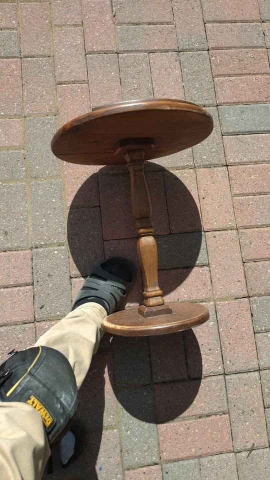 Round Wood Pedestal Table - photo 3