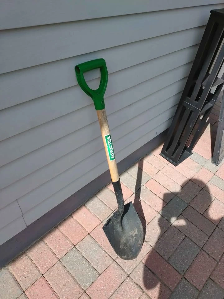 Shovel - photo 2
