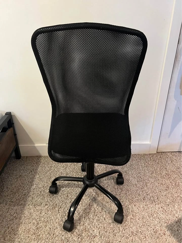 Adjustable Black Desk / Office Chair - photo 3