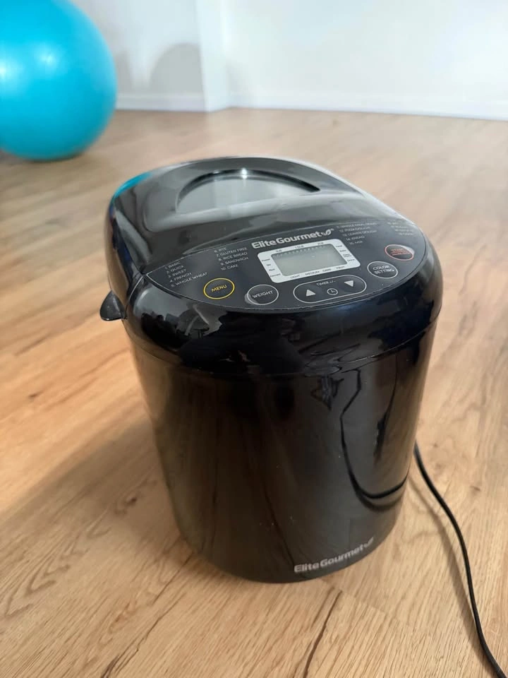 Elite Gourmet Bread Maker - photo 4