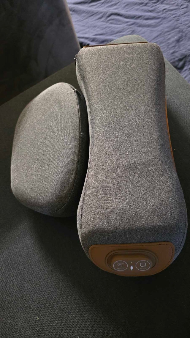 Comfier Massage Pillow - photo 2