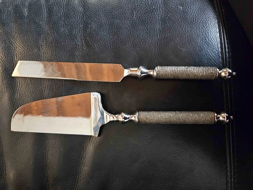 Vintage wedding serving set