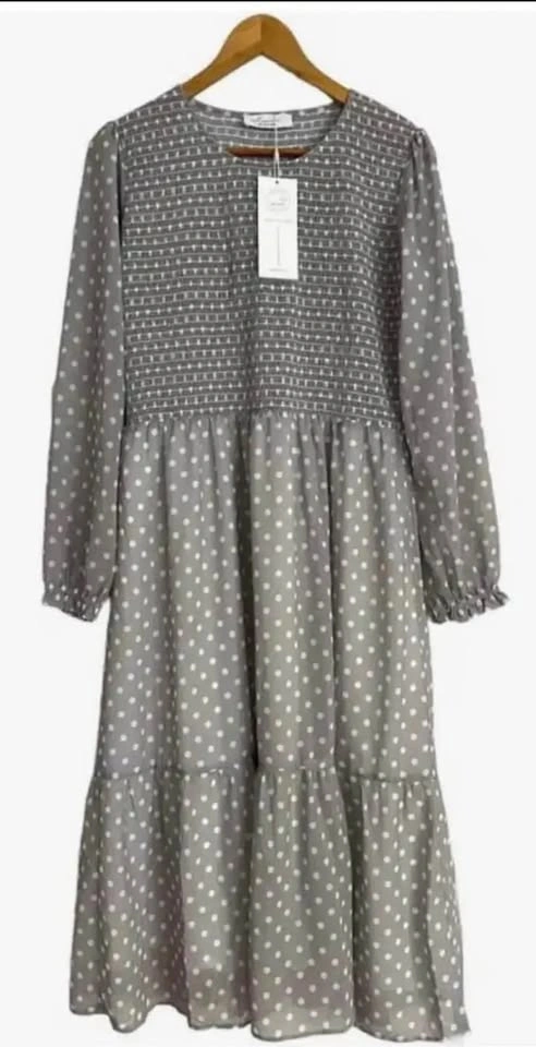 Dress size medium - photo 2