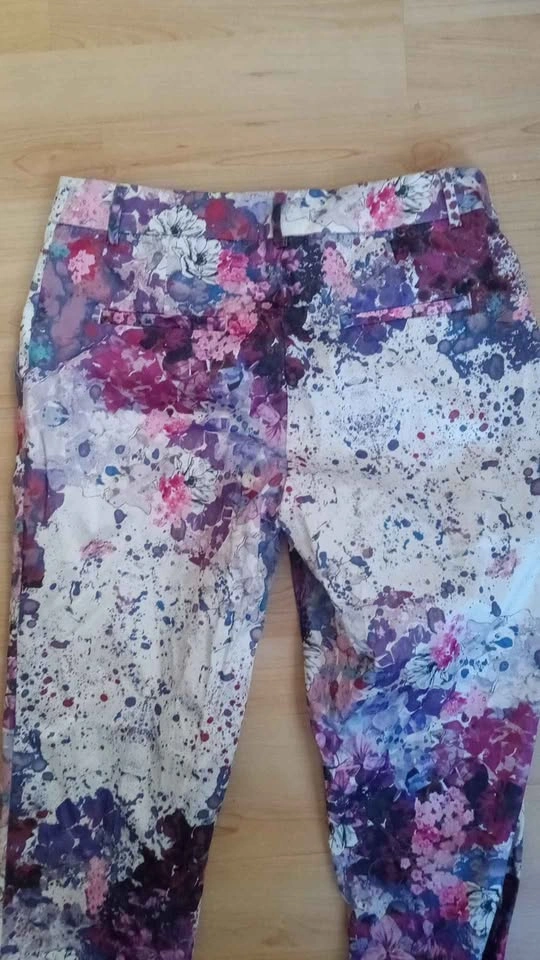 H&M Floral Print Trousers - photo 4