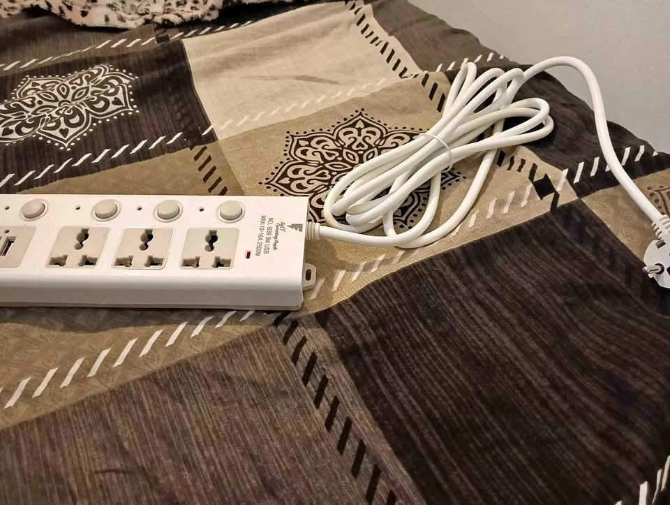 Type E, multi plug