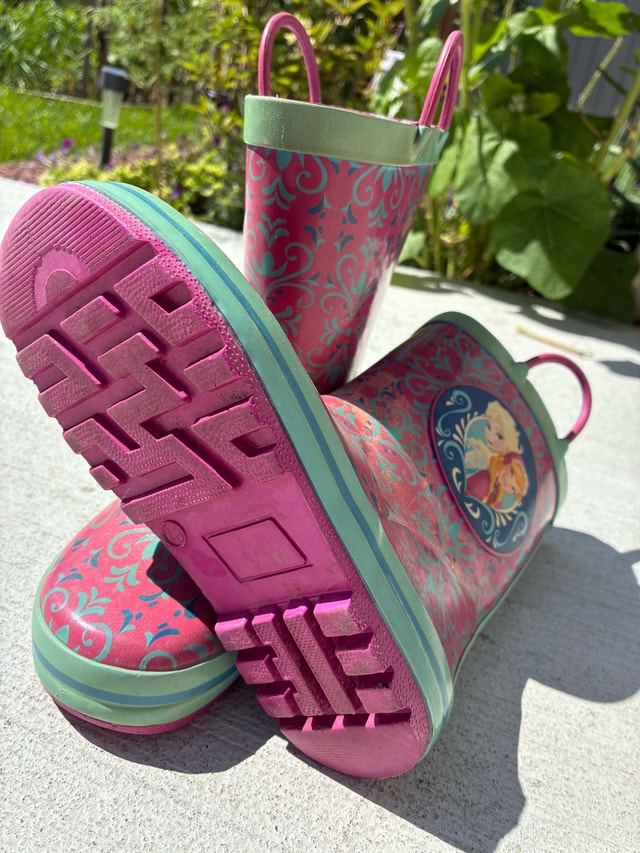Frozen Themed Rain Boots for Girls - Lightly Used - photo 3