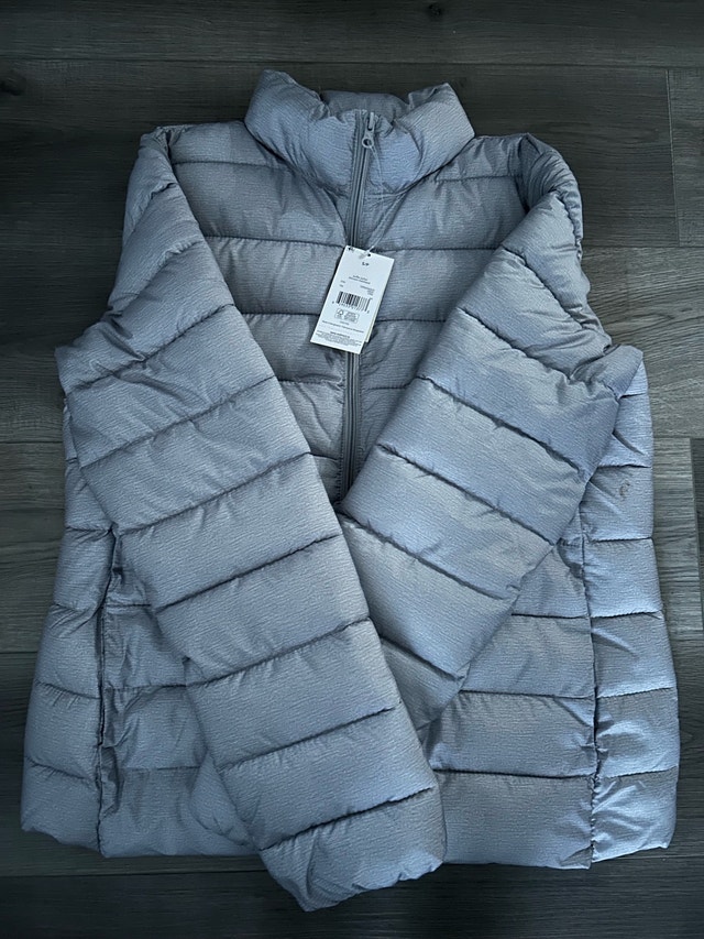 Women’s puffer jacket